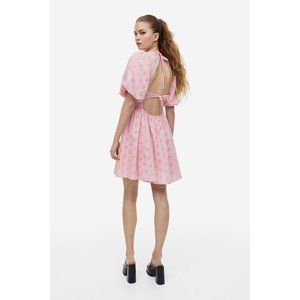 H&M Puff-sleeved Dress in Light‎ Pink Eyelet - Size Small